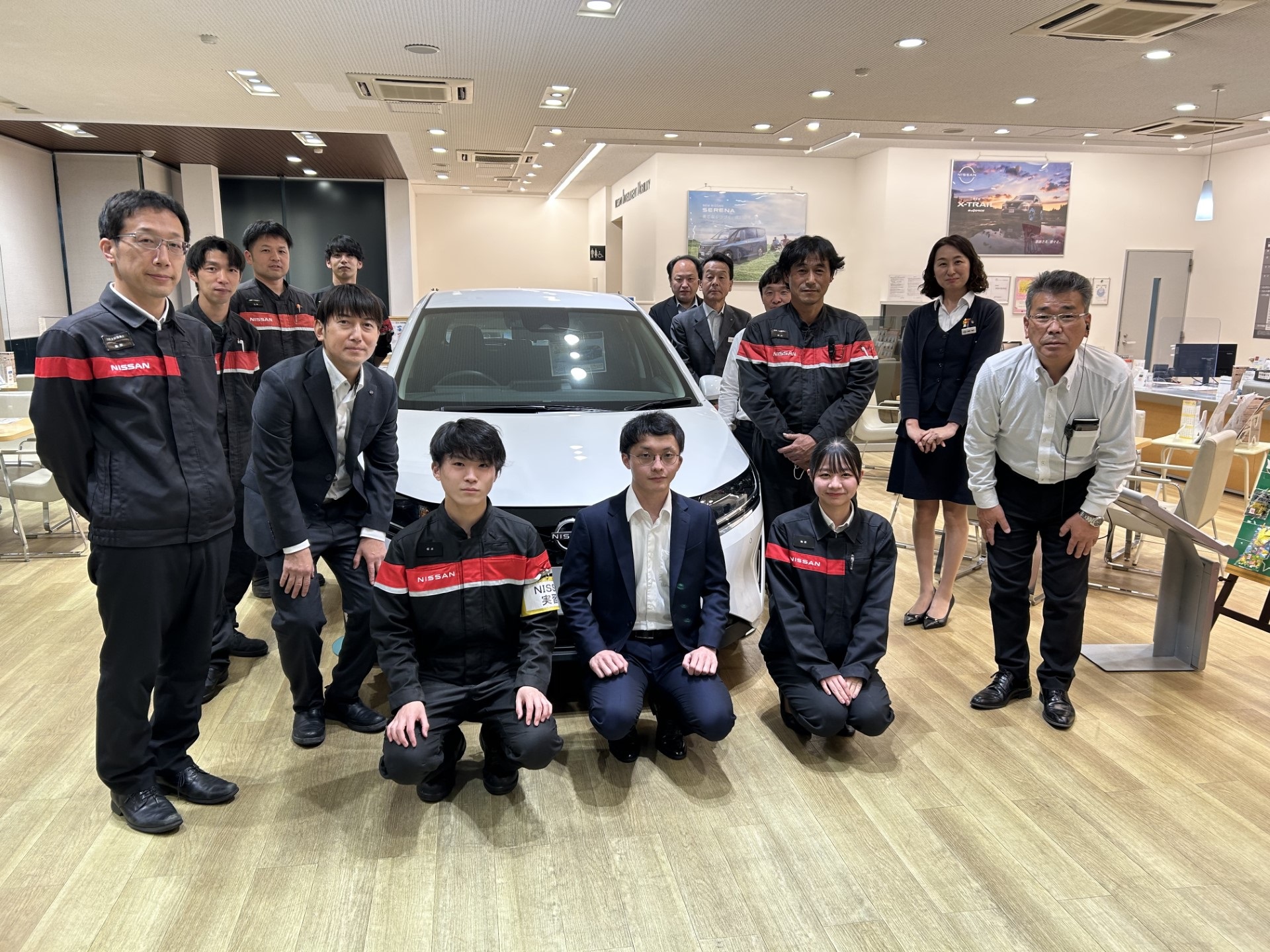活動歴および当時の関連ビジュアル記録